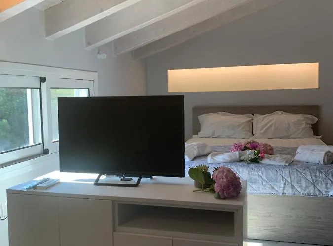 בית הארחה Terpsichore Boutique Bright New Sofita And דאסיה